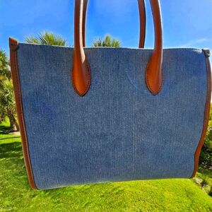 NINE WEST TOTE